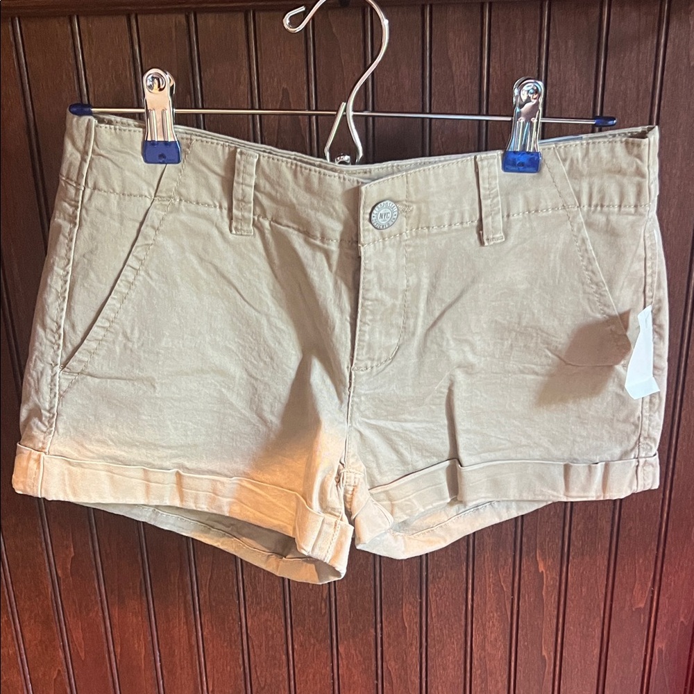 Aeropostale Young Women's Size 4 Tan Roll-Cuff Shorts
